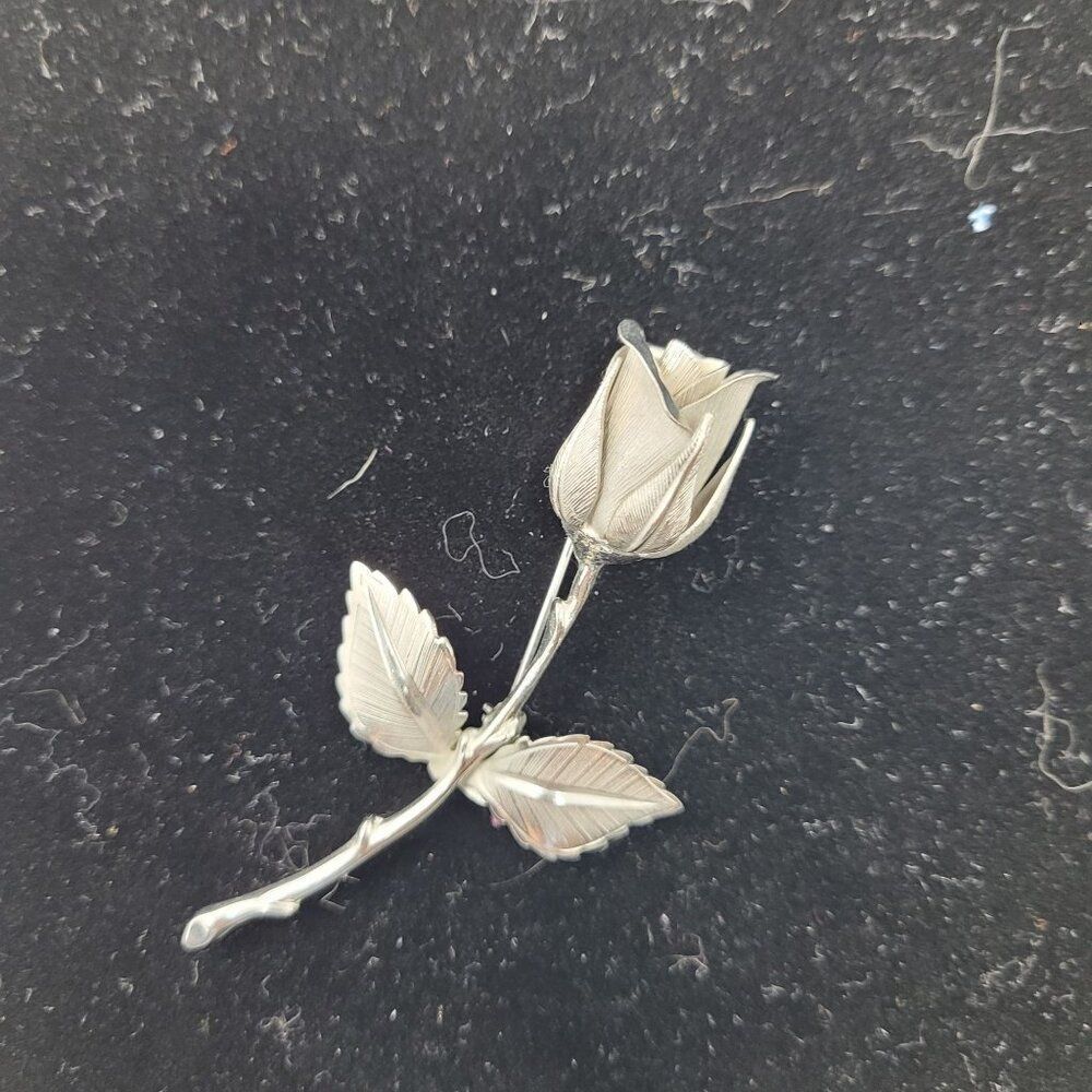 Vtg Signed Giovanni Silver-Tone‎ 3D Rose Flower Brooch Pin 3.5" Collectible Gift